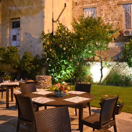 Asteria Aparthotel *